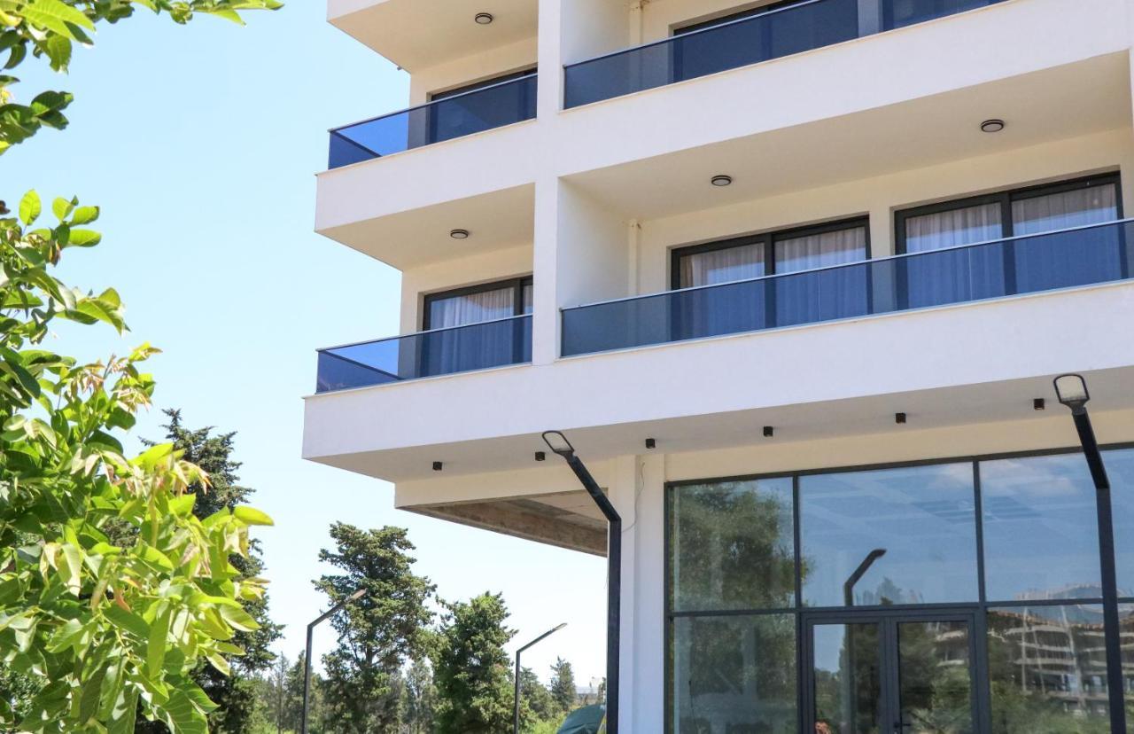 Xelent Hotel Ulcinj Ngoại thất bức ảnh