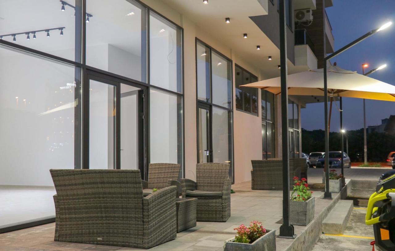 Xelent Hotel Ulcinj Ngoại thất bức ảnh