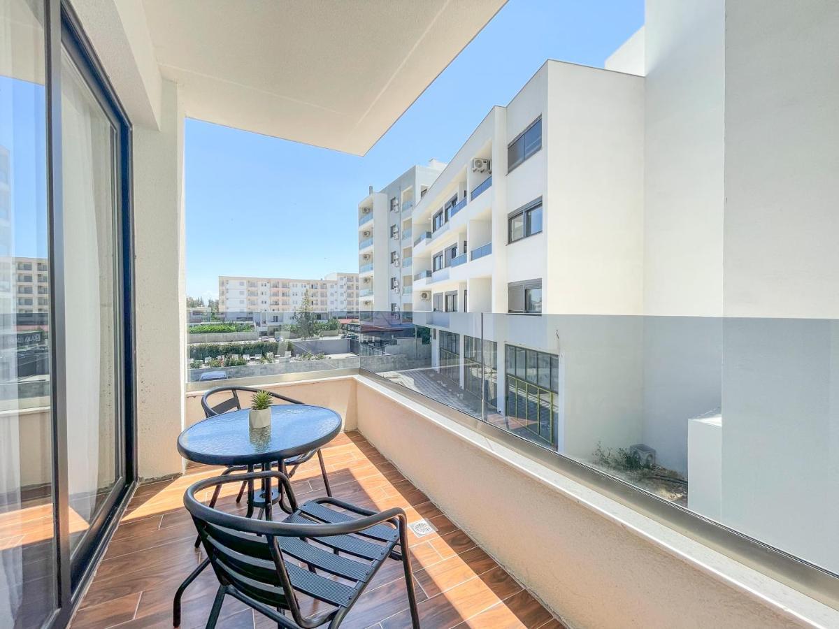 Xelent Hotel Ulcinj Ngoại thất bức ảnh